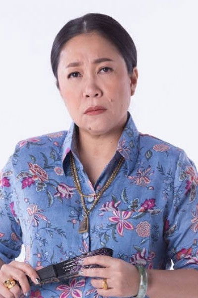 Sirinuch Petchurai backdrop