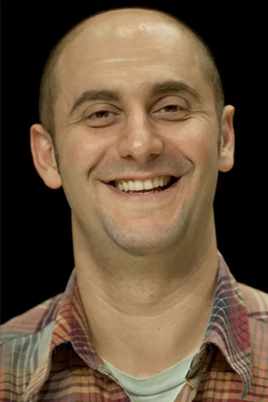 Aşkın Şenol backdrop