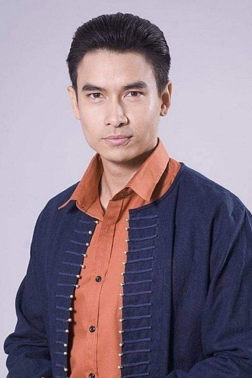 Sira Patrat backdrop