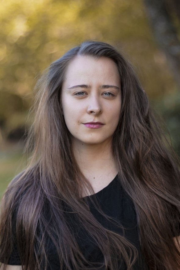 Anna Stropnická backdrop