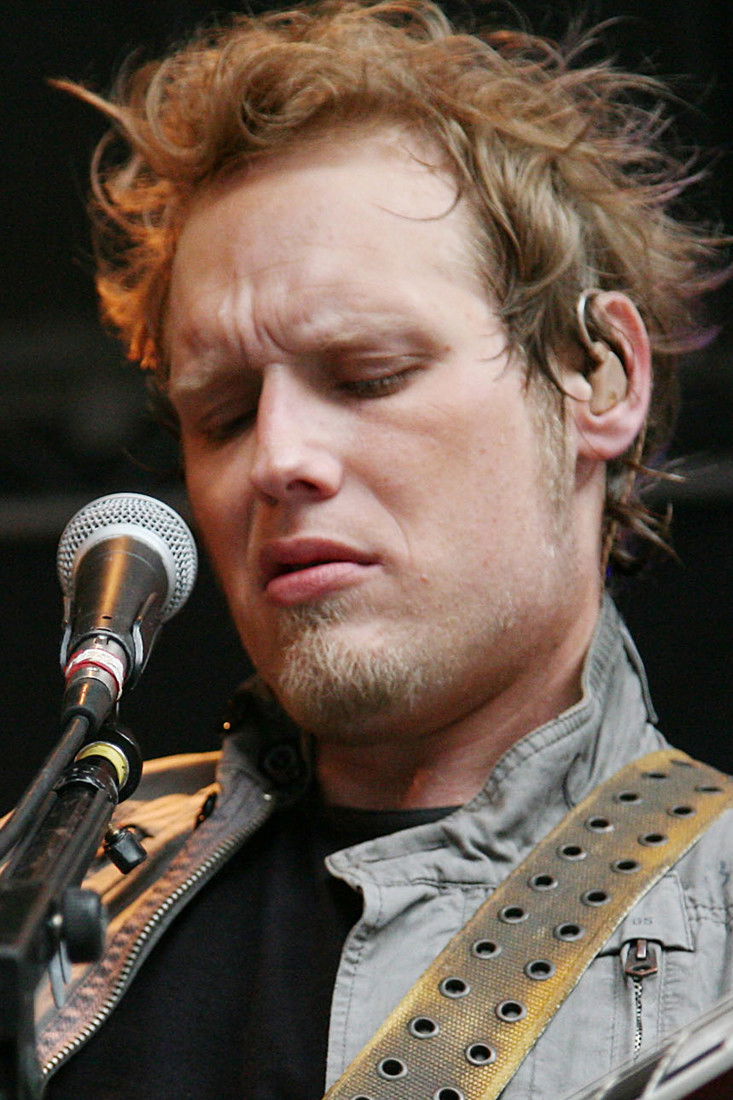 Matt Roberts backdrop