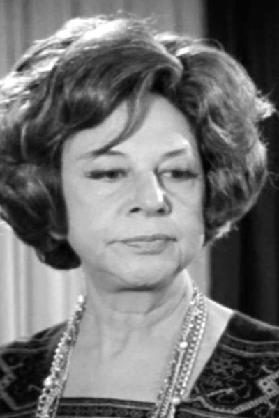 Smaro Stefanidou backdrop