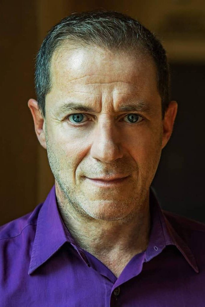 Dimitris Lignadis backdrop