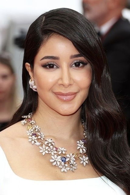 Aseel Omran backdrop