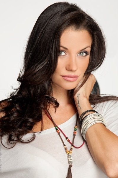 Dilyana Popova backdrop