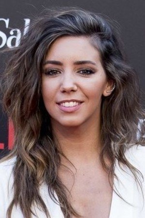 Sandra Cervera backdrop