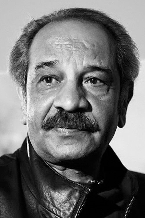 Dariush Farhang backdrop