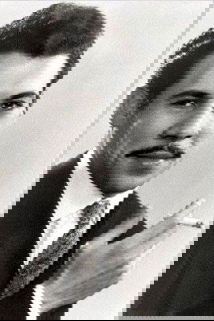 Davoud Rashidi backdrop