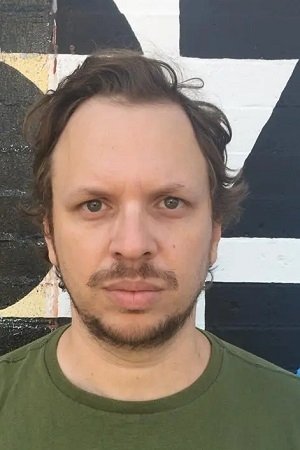 Fábio Andrade backdrop