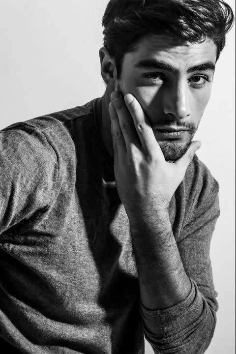 Mario Verón backdrop