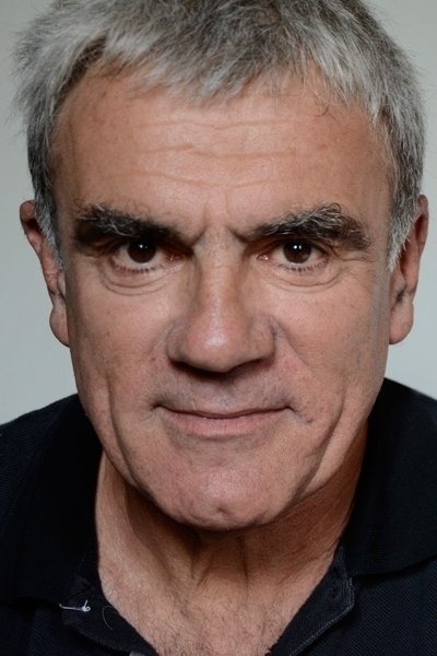 Christian Loustau backdrop