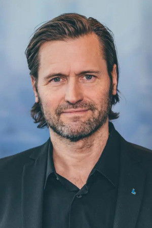 Martin Melin backdrop