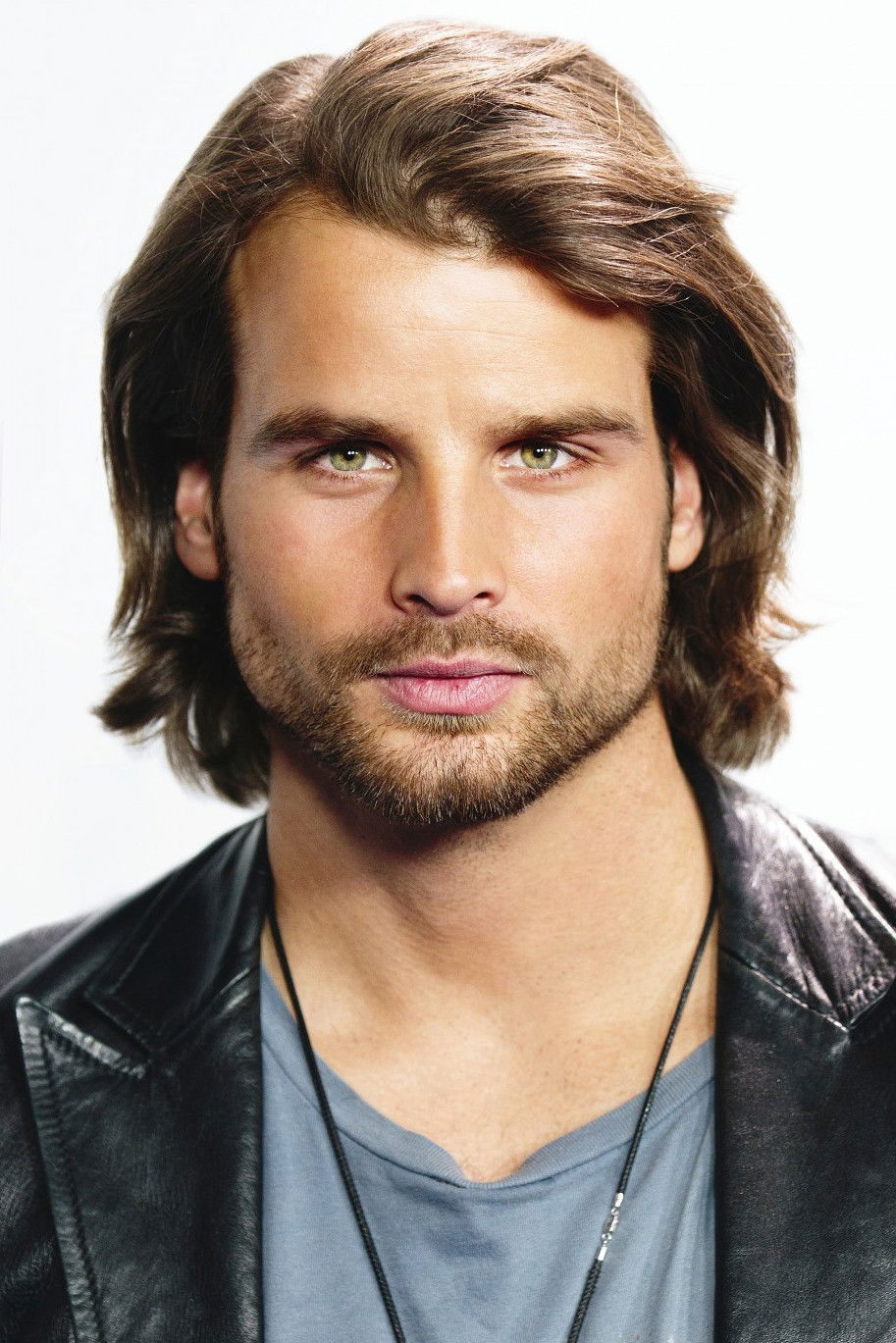 Patrick Nuo backdrop