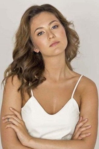 Iana Gladkikh backdrop