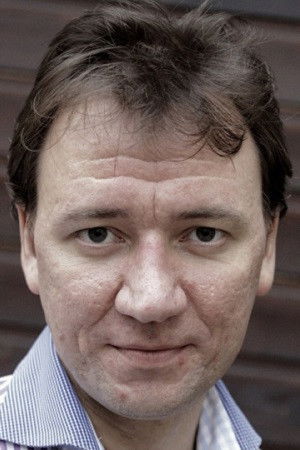 Artyom Antonov backdrop