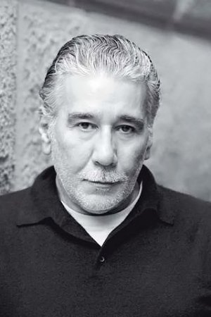 Giorgos Tsemperopoulos: Xhorxhos Tsemperopulos backdrop