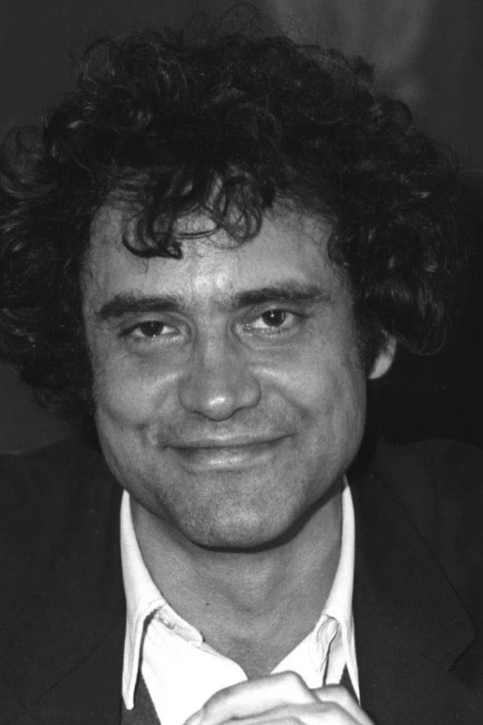 Renato Nicolini backdrop