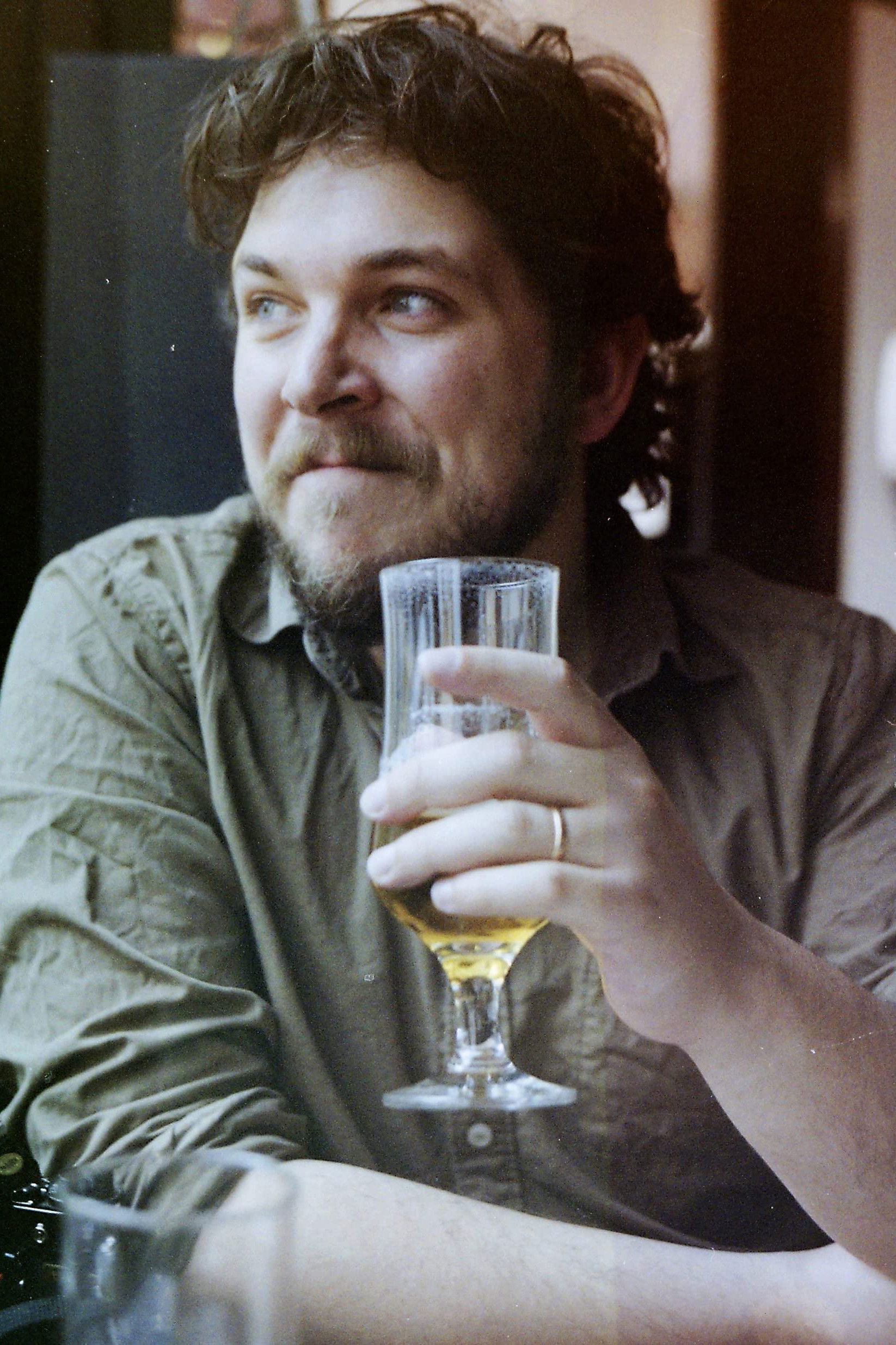 Jose Val Bal backdrop