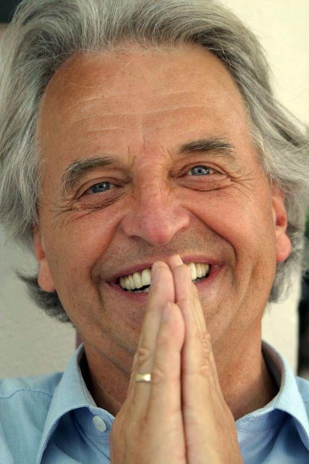 Clemens Kuby backdrop