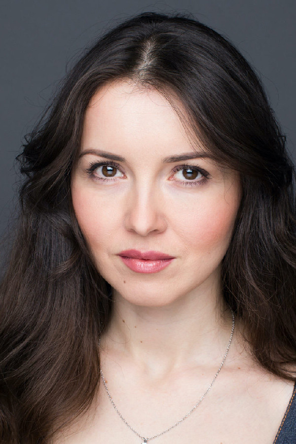 Alesa Kacher backdrop