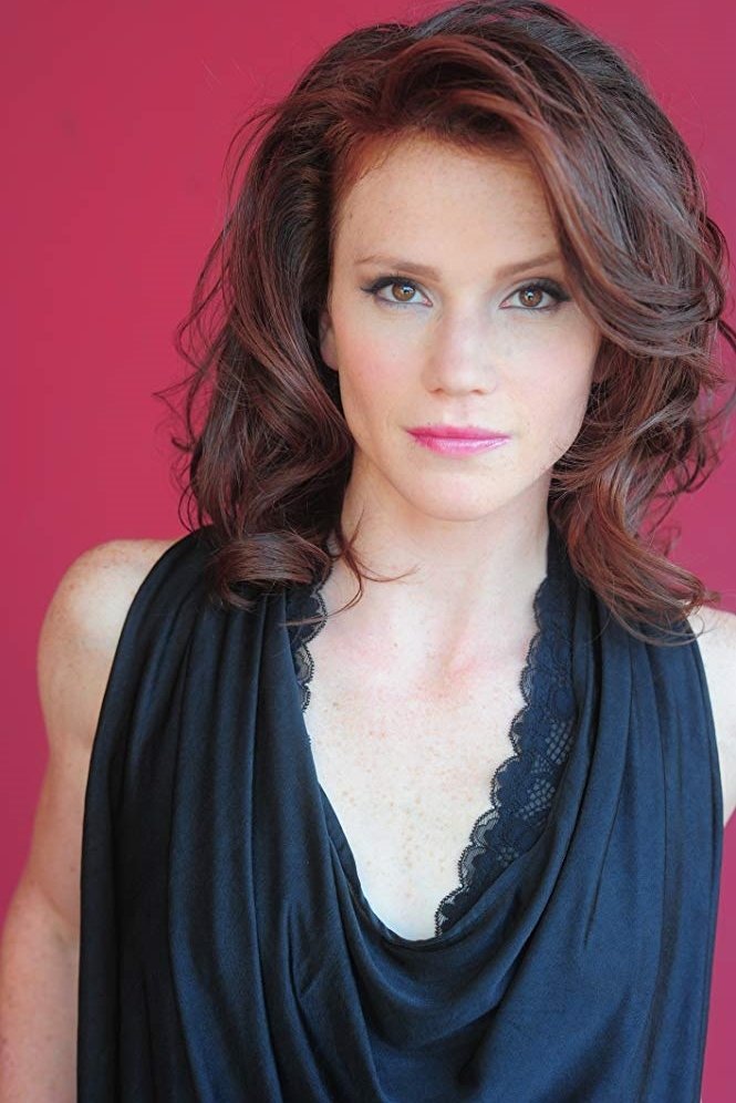 A Leslie Kies backdrop