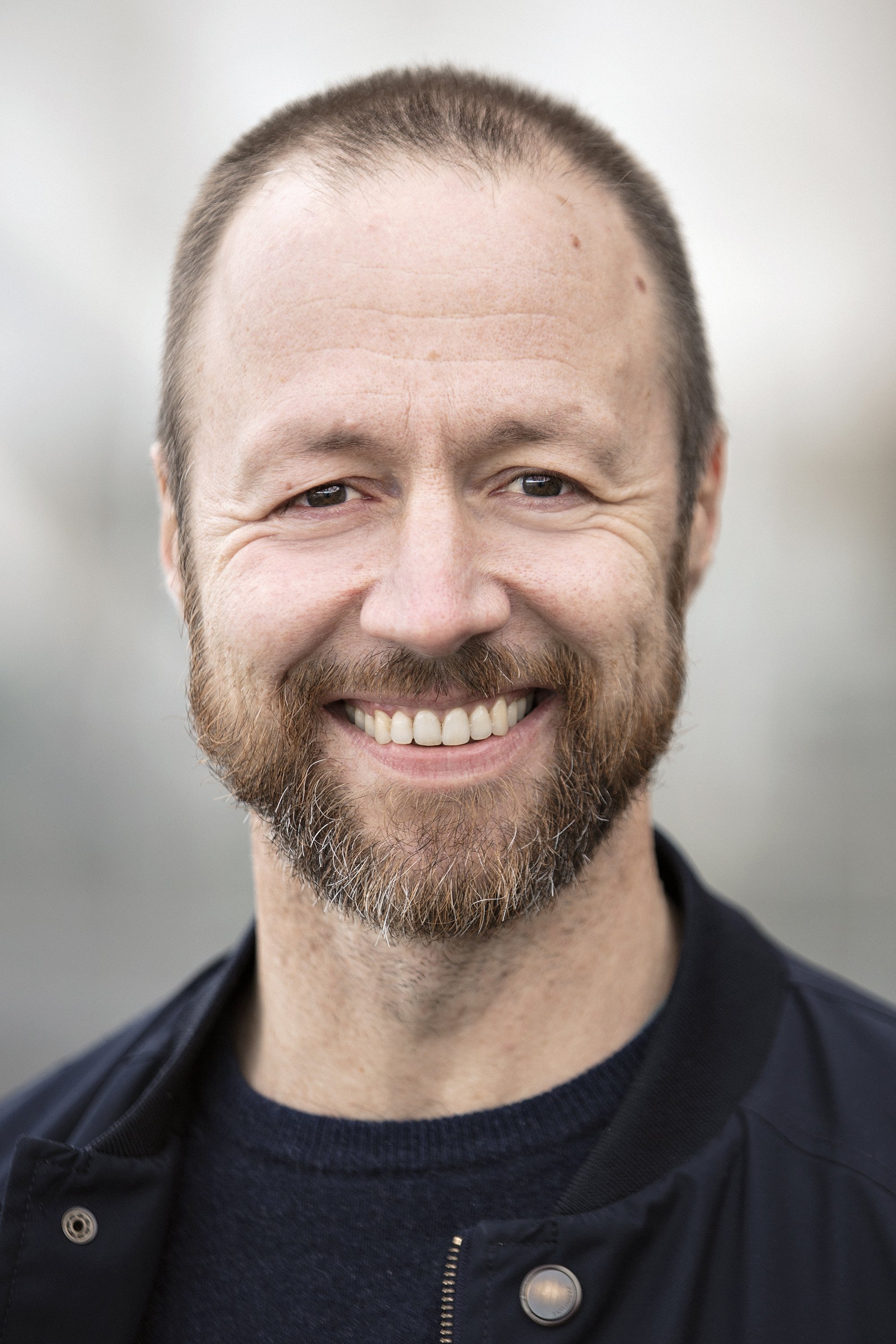 Håvard Bustnes backdrop