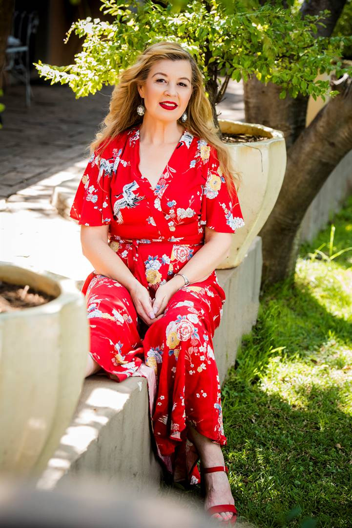 Susan Coetzer backdrop