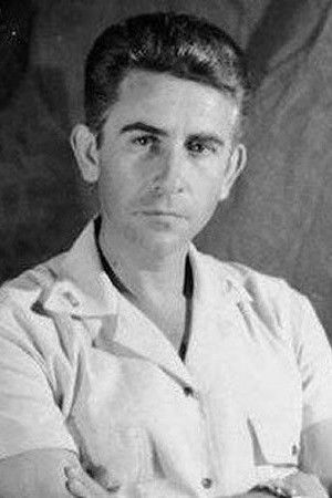 Ary Fernandes backdrop