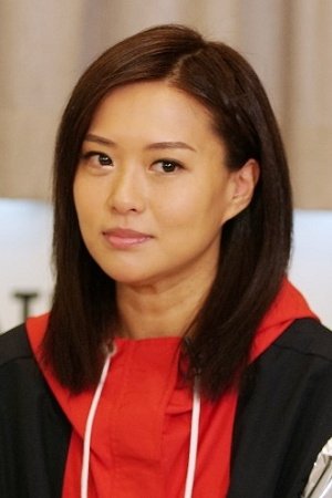 Moni Tung Man-Li backdrop