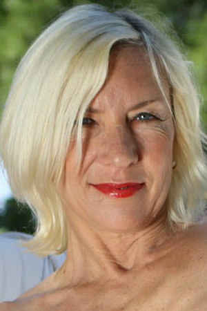 Charly Spark backdrop