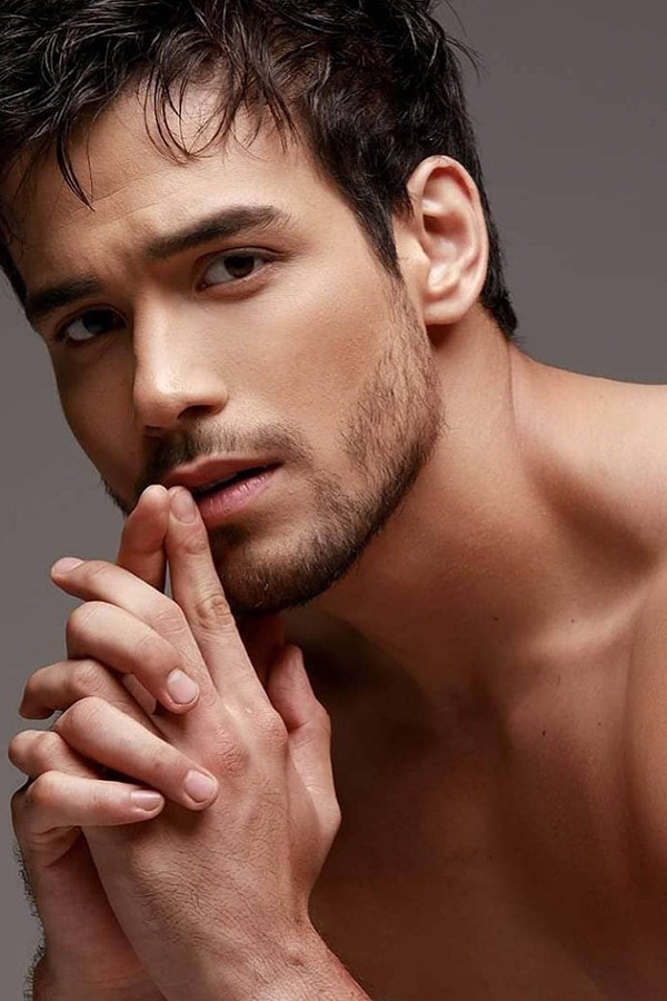 Kit Thompson: Kit Tompson backdrop