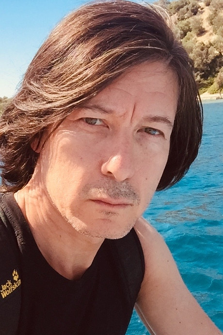 Dean Baykan backdrop