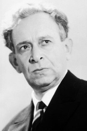 Ajdar Sultanov backdrop