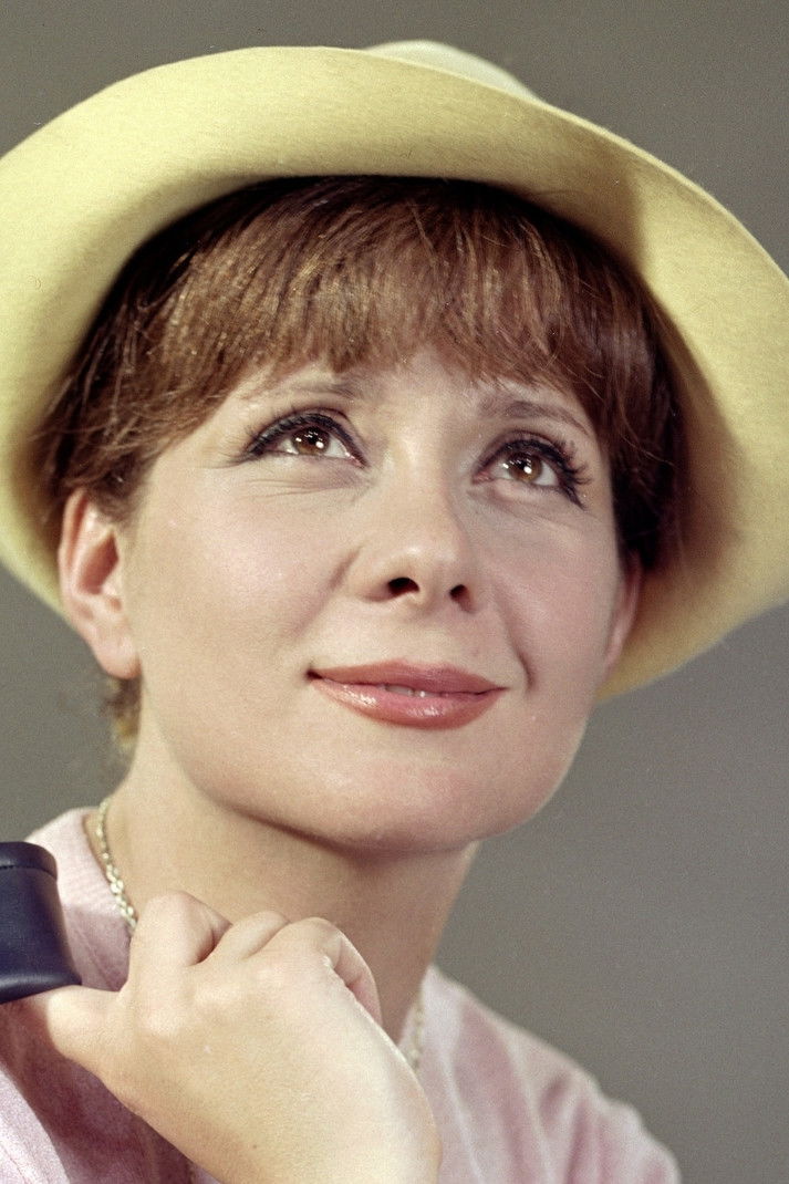 Éva Ruttkai backdrop