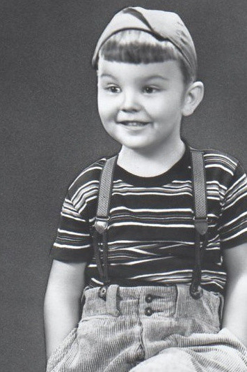 Eugene 'Porky' Lee backdrop