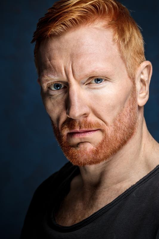 Paul Marlon backdrop