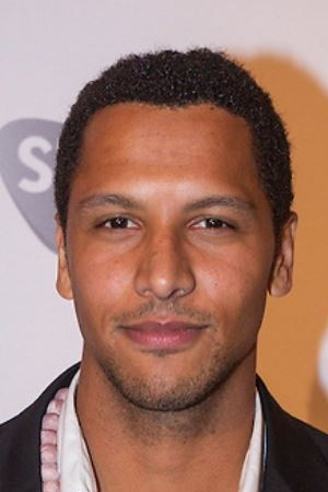 Tarikh Janssen backdrop