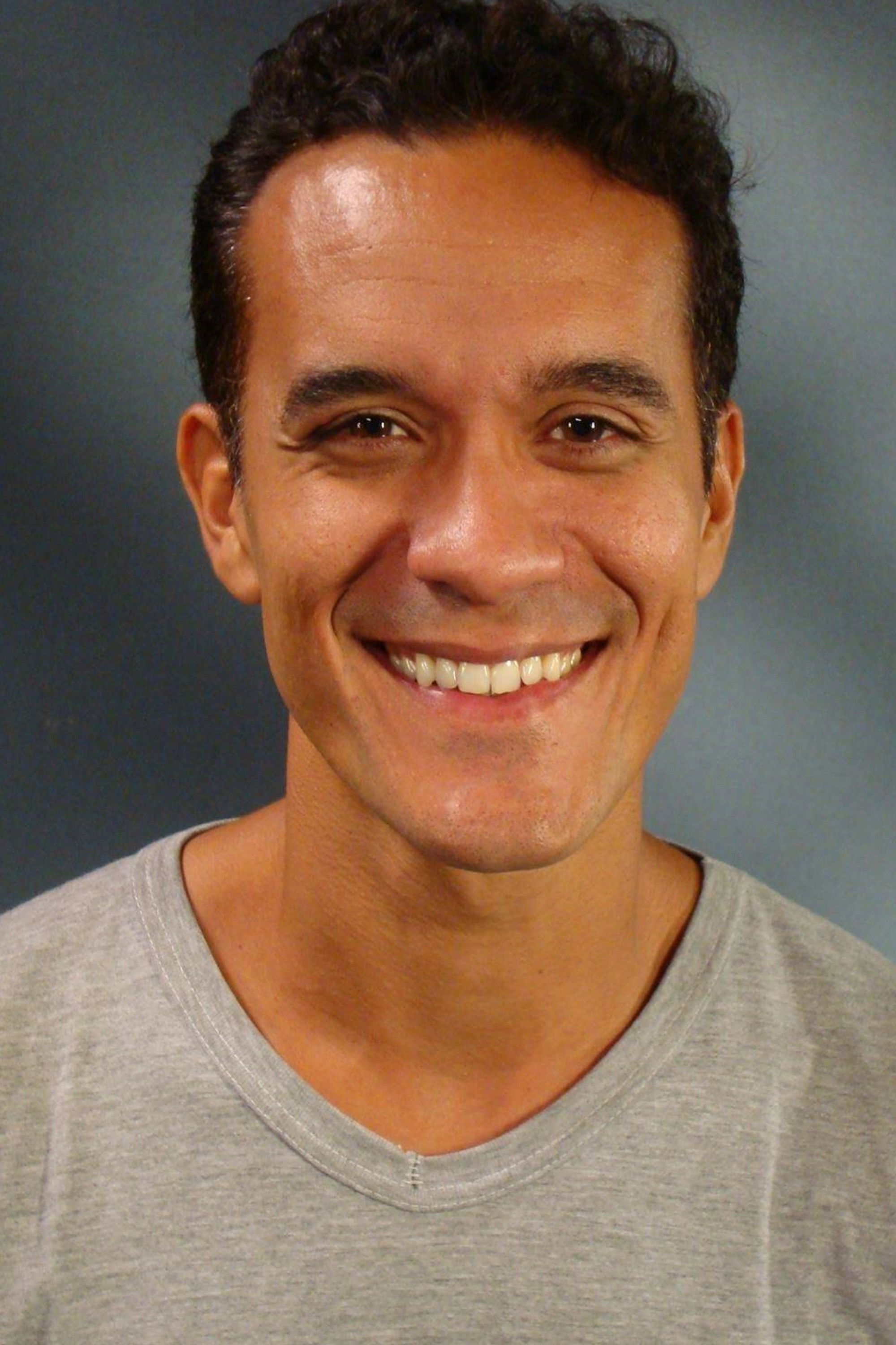 Bruno Pêgo backdrop