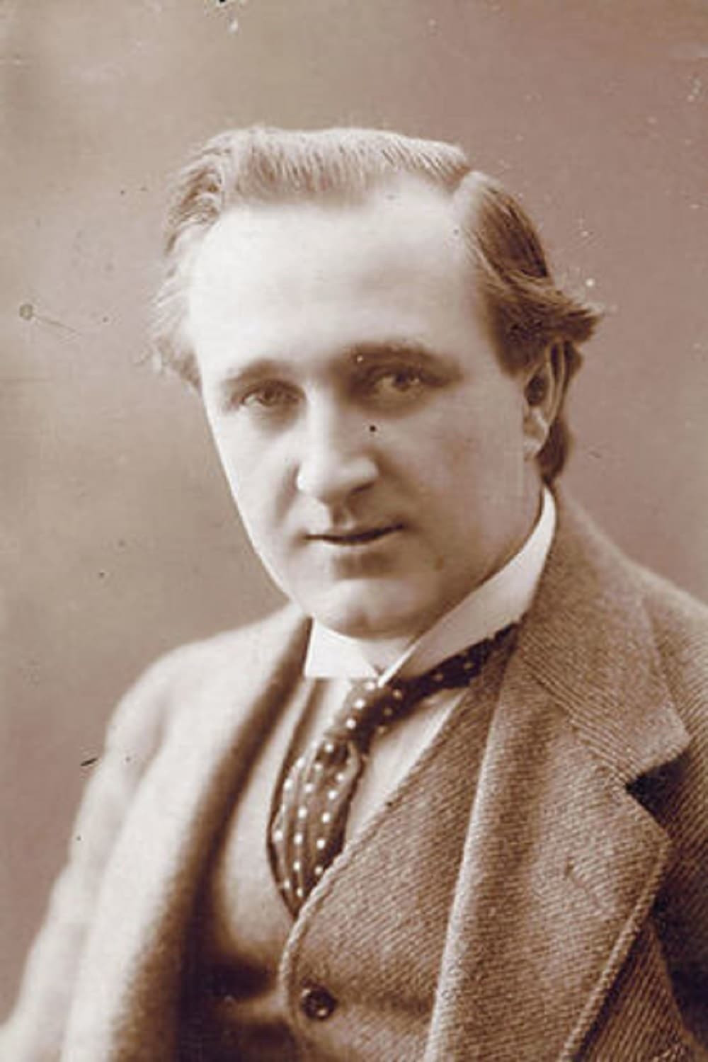 Robert Storm Petersen backdrop