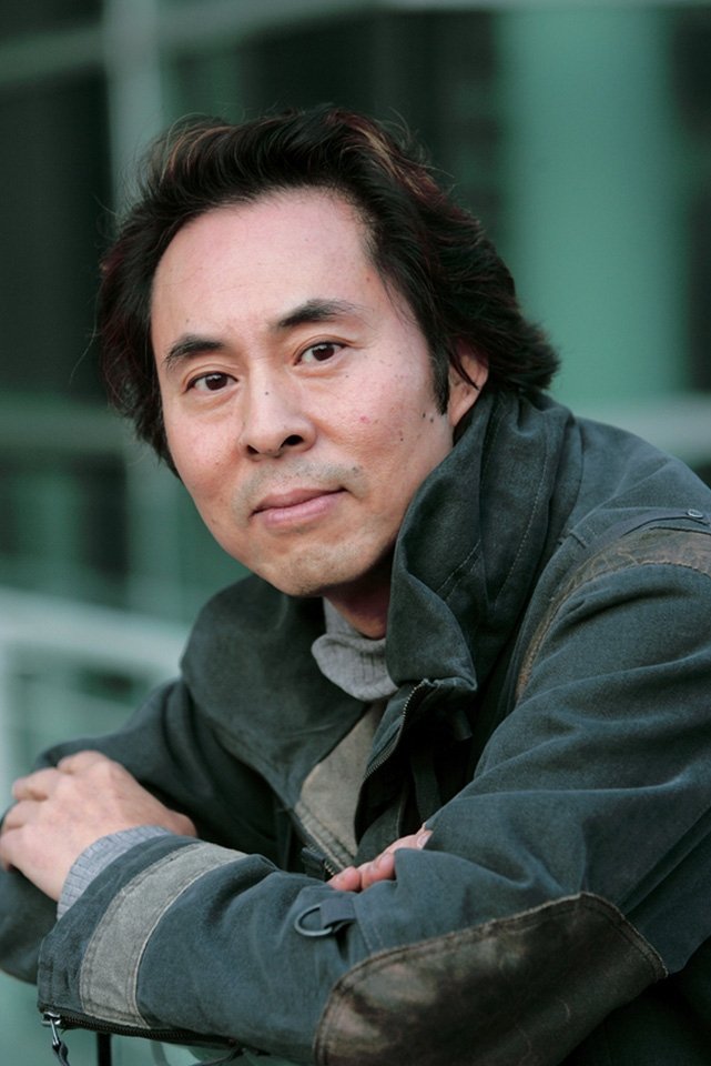 Kim Hwan-jin backdrop