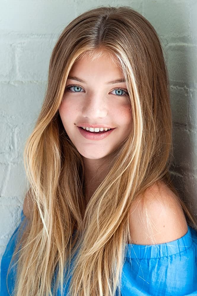 Sophie Guest backdrop