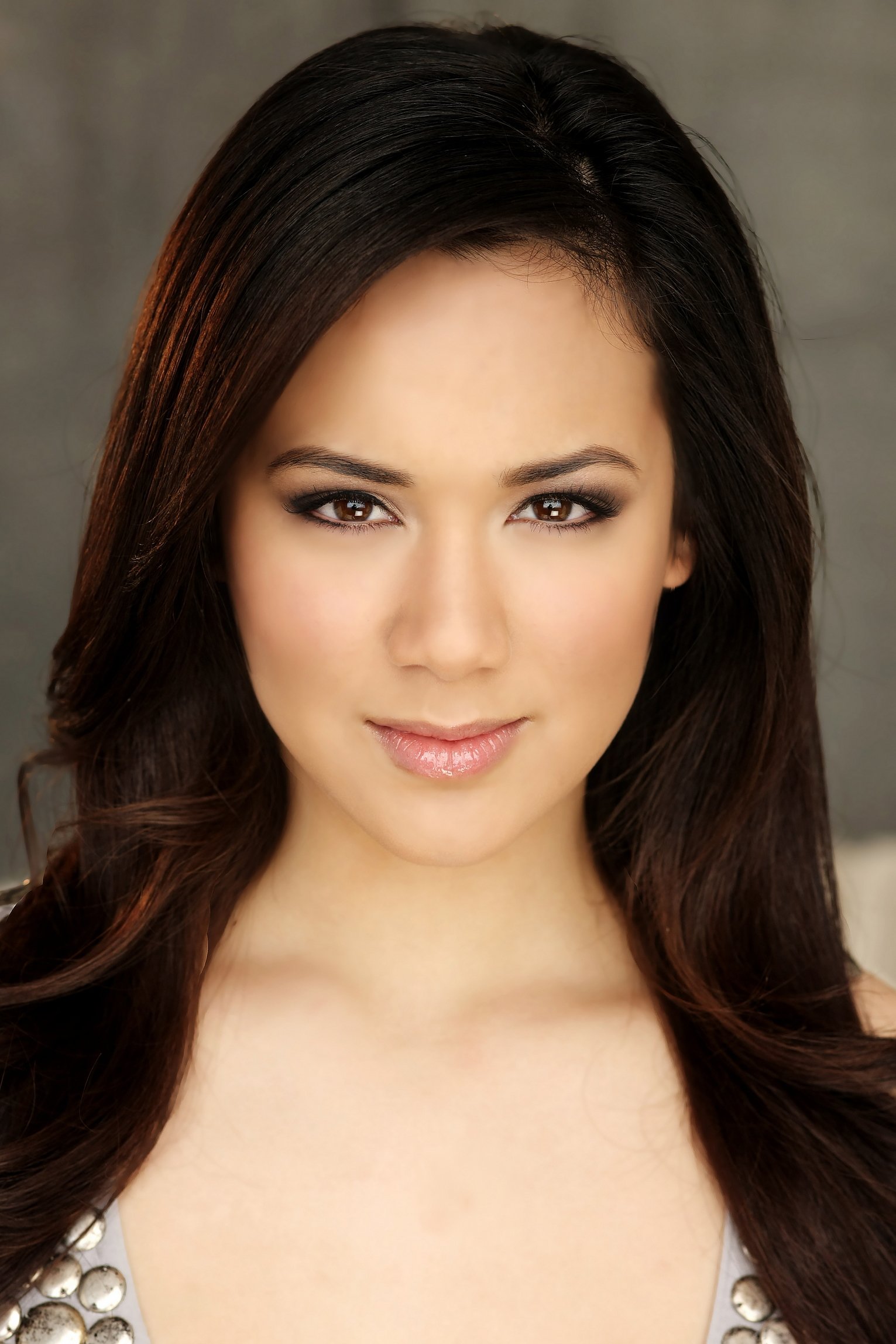 Samantha Win backdrop