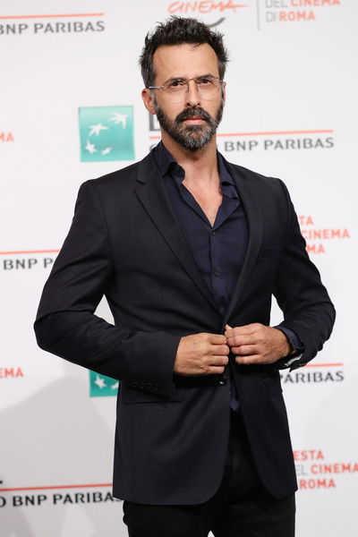 Ulisse Lendaro backdrop