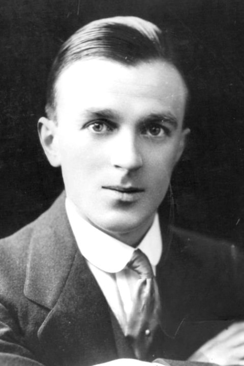 Nelson Keys backdrop