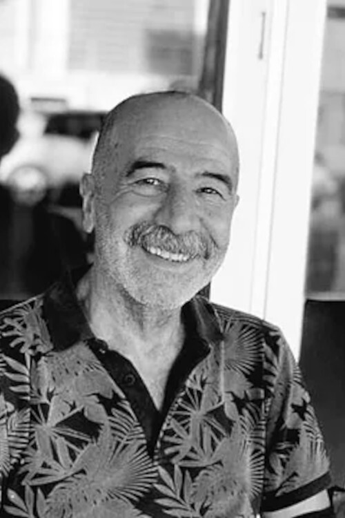 Abdullah Tarhan backdrop