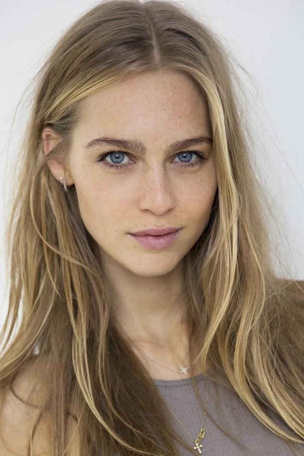 Katharina Damm backdrop