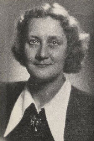 Alma Ābele backdrop