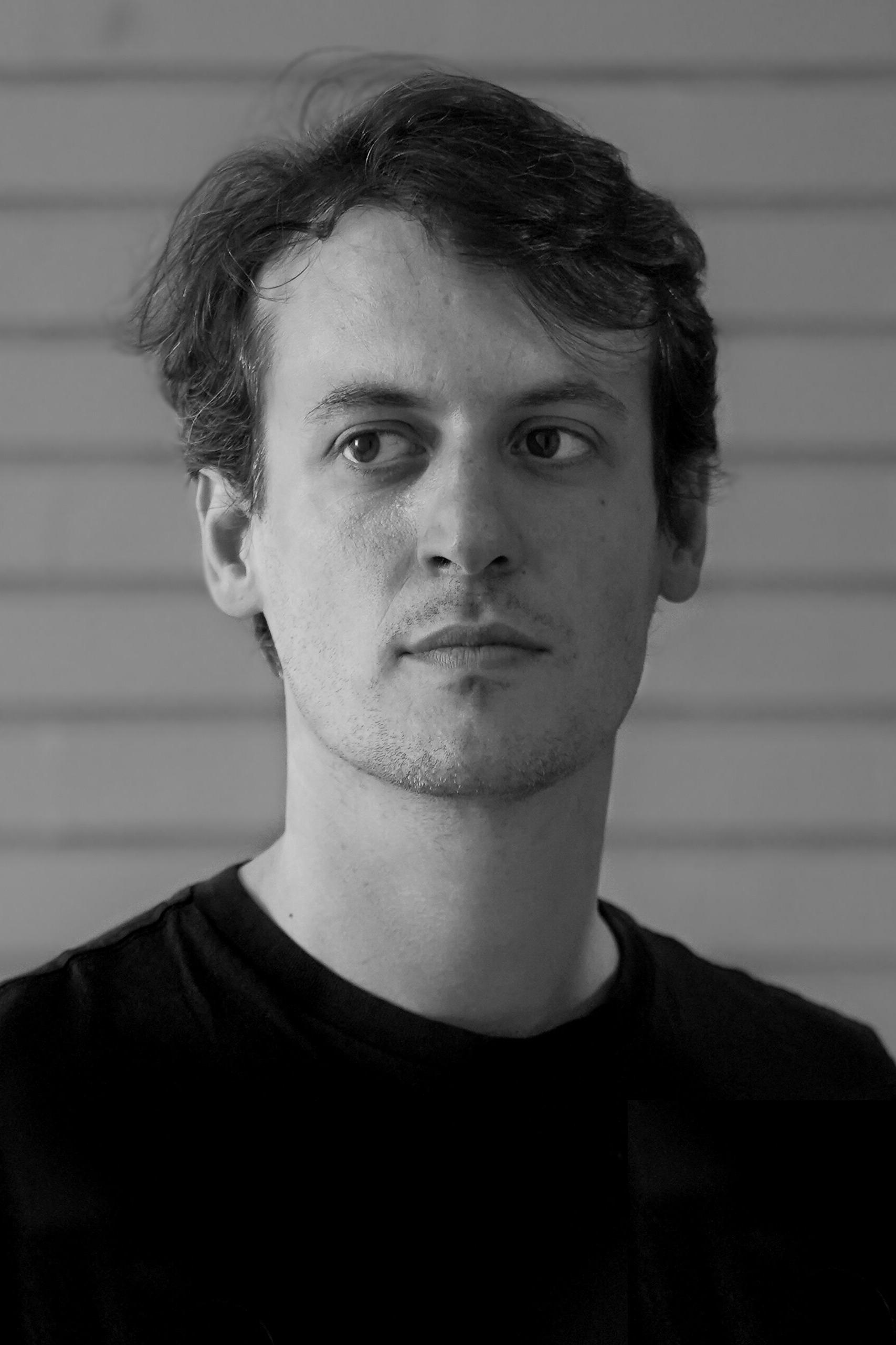 Federico Ferrone backdrop