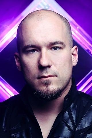 Coen Janssen backdrop