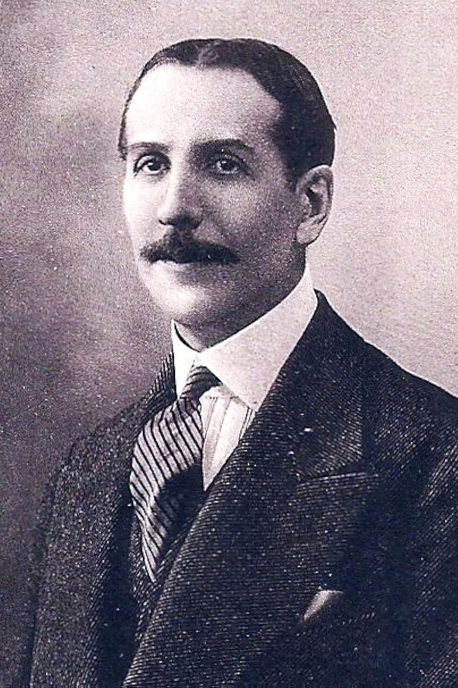 Georges Coquet backdrop